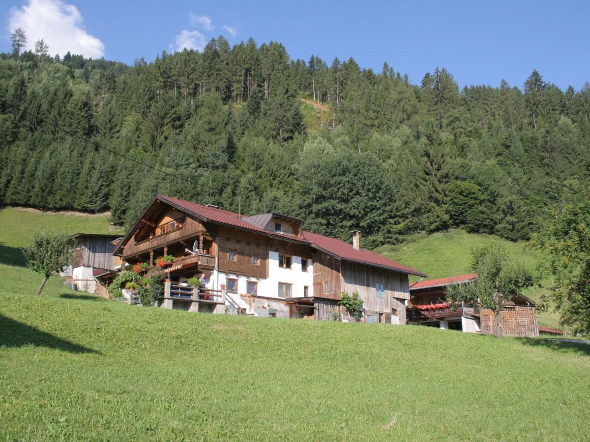 Luxurious Apartment in Kaltenbach near Ski Area Exterior foto